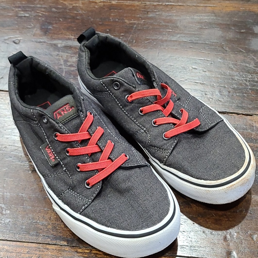 GUC Vans Slip-on Black Shoes Size 4.5